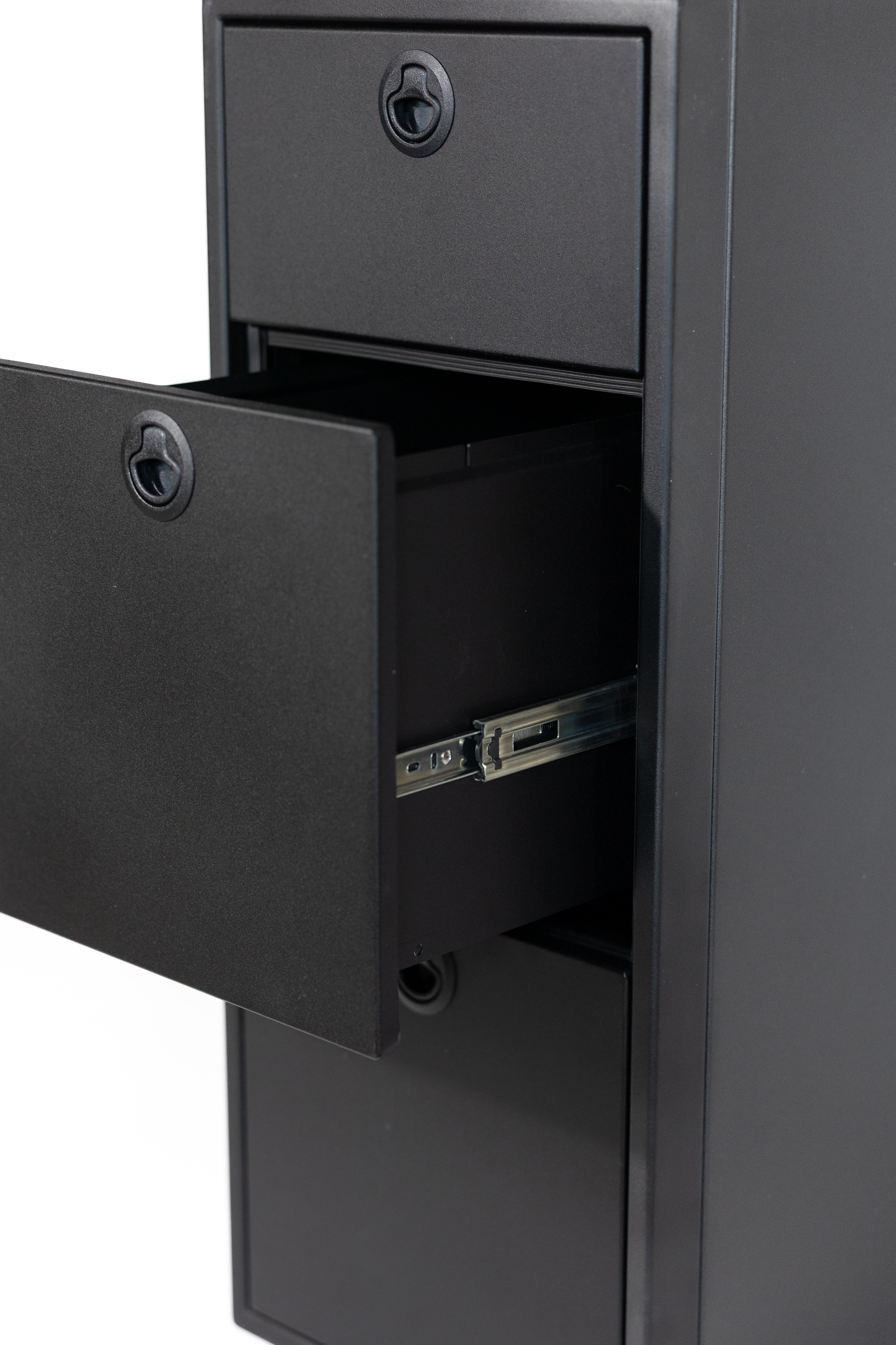 15" Three Drawer Base Cabinet - 15" x 22" x 36”