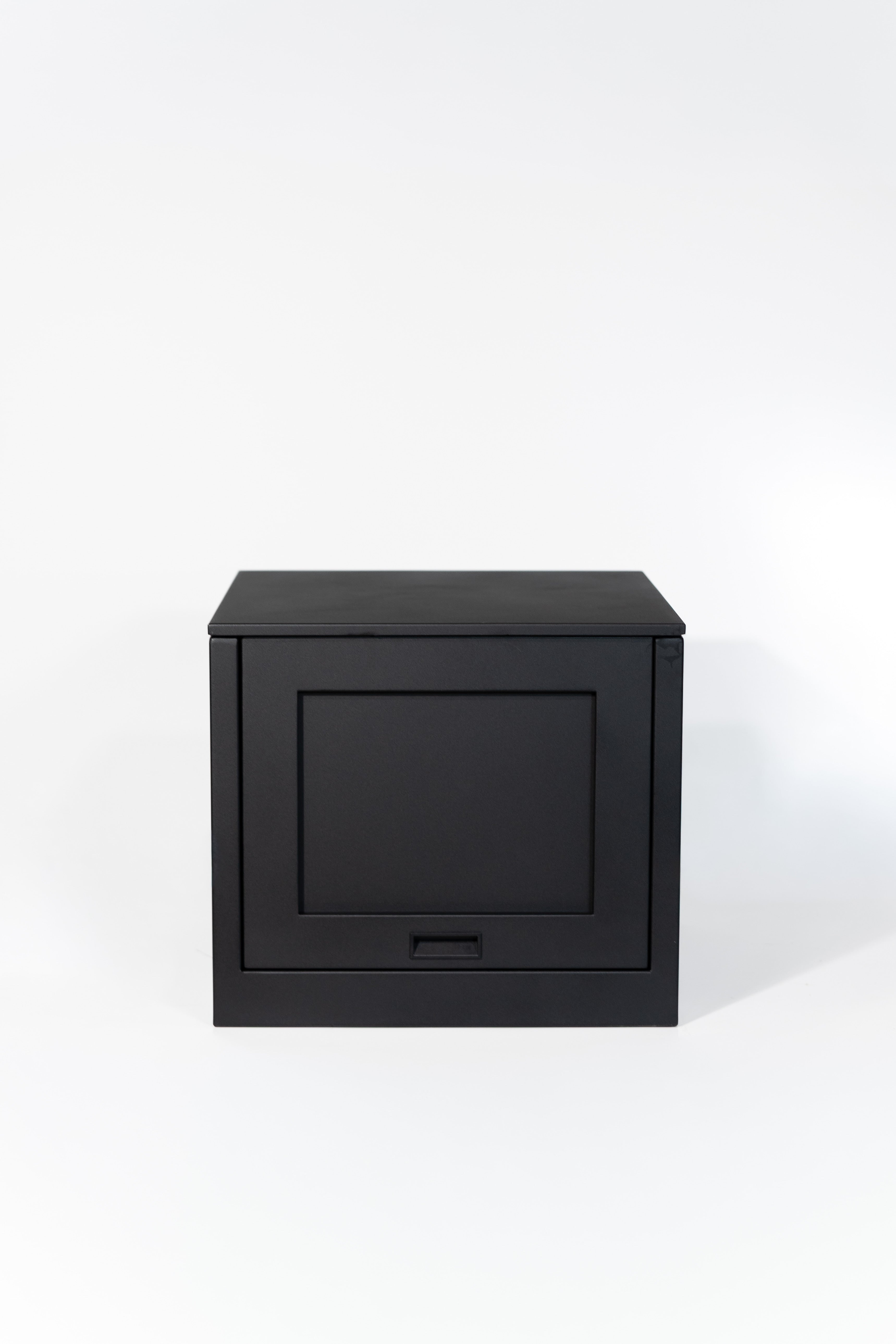 24" Rinse N Go Box - 24" x 24” x 21”