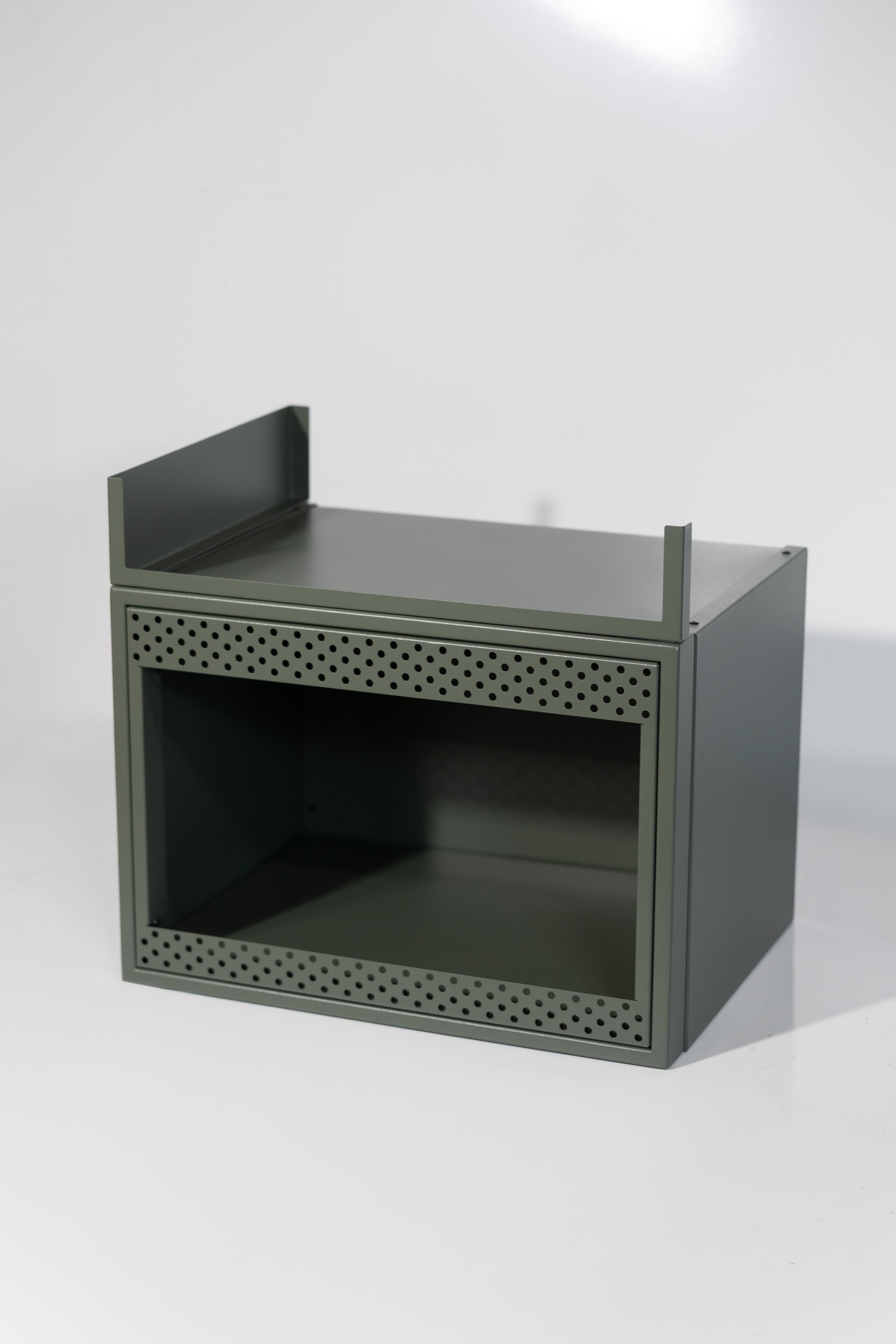 Ekko Microwave Cabinet - 24" x 18" x 17" - Microwave