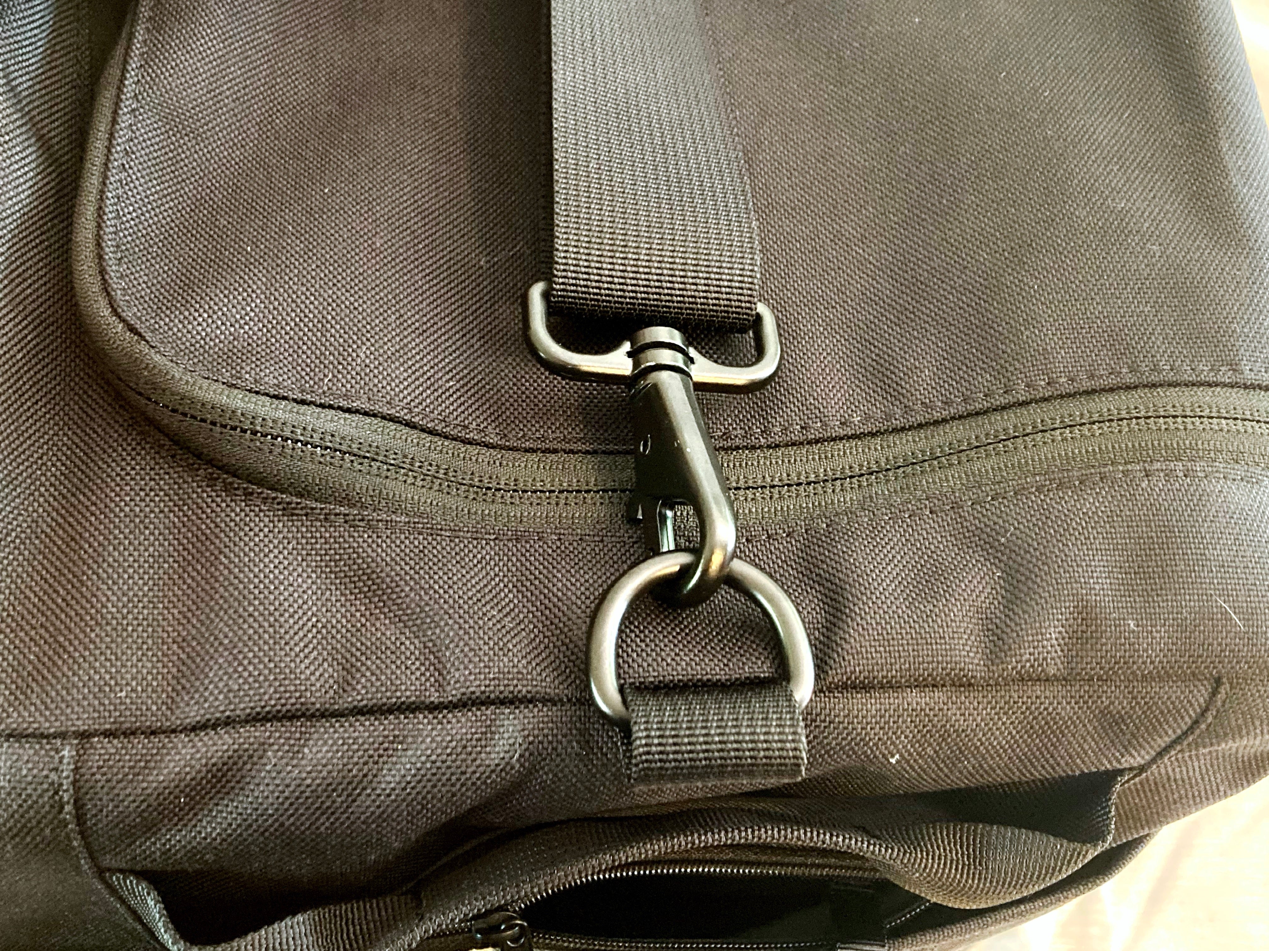 18" Van Hanging Storage Bag | Van Wife Components