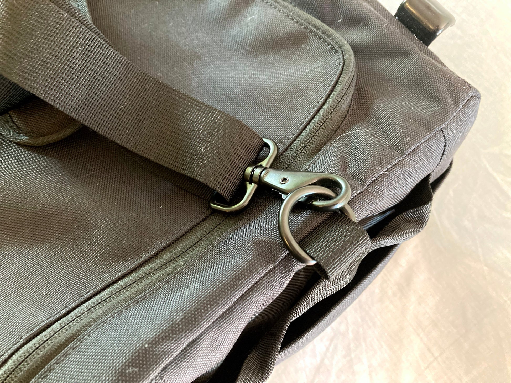 24" Van Hanging Storage Bag | Van Wife Components
