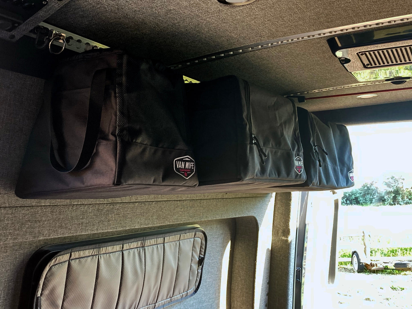 18" Van Hanging Storage Bag | Van Wife Components