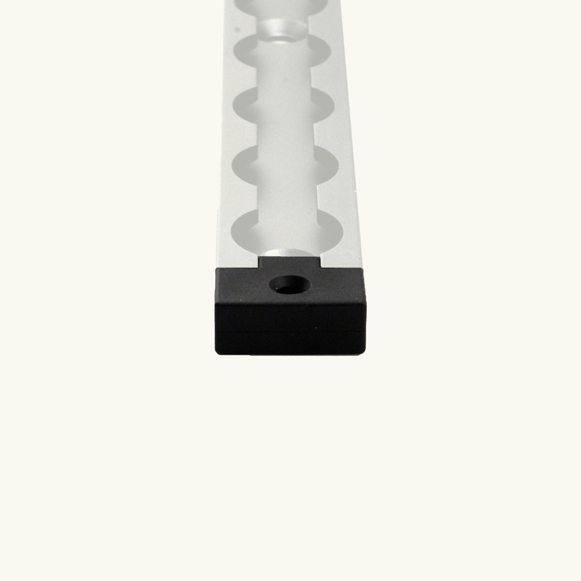 Venture L-Track Rectangle End Caps (4 Pack)