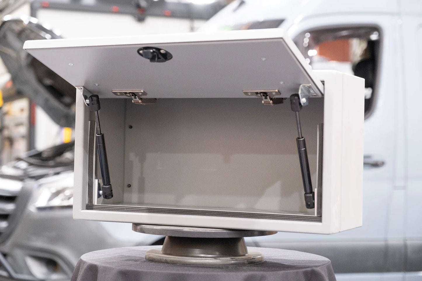 20" Ekko Cabinet - 20"x8"x11" - Foot of Bed