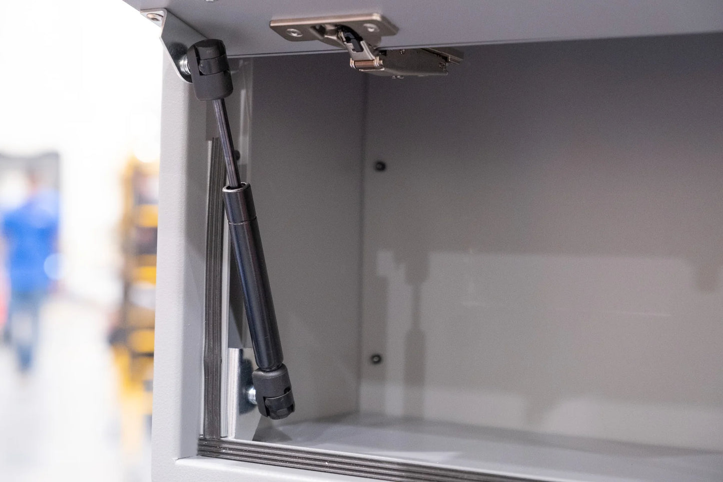 20" Ekko Cabinet - 20"x8"x11" - Foot of Bed