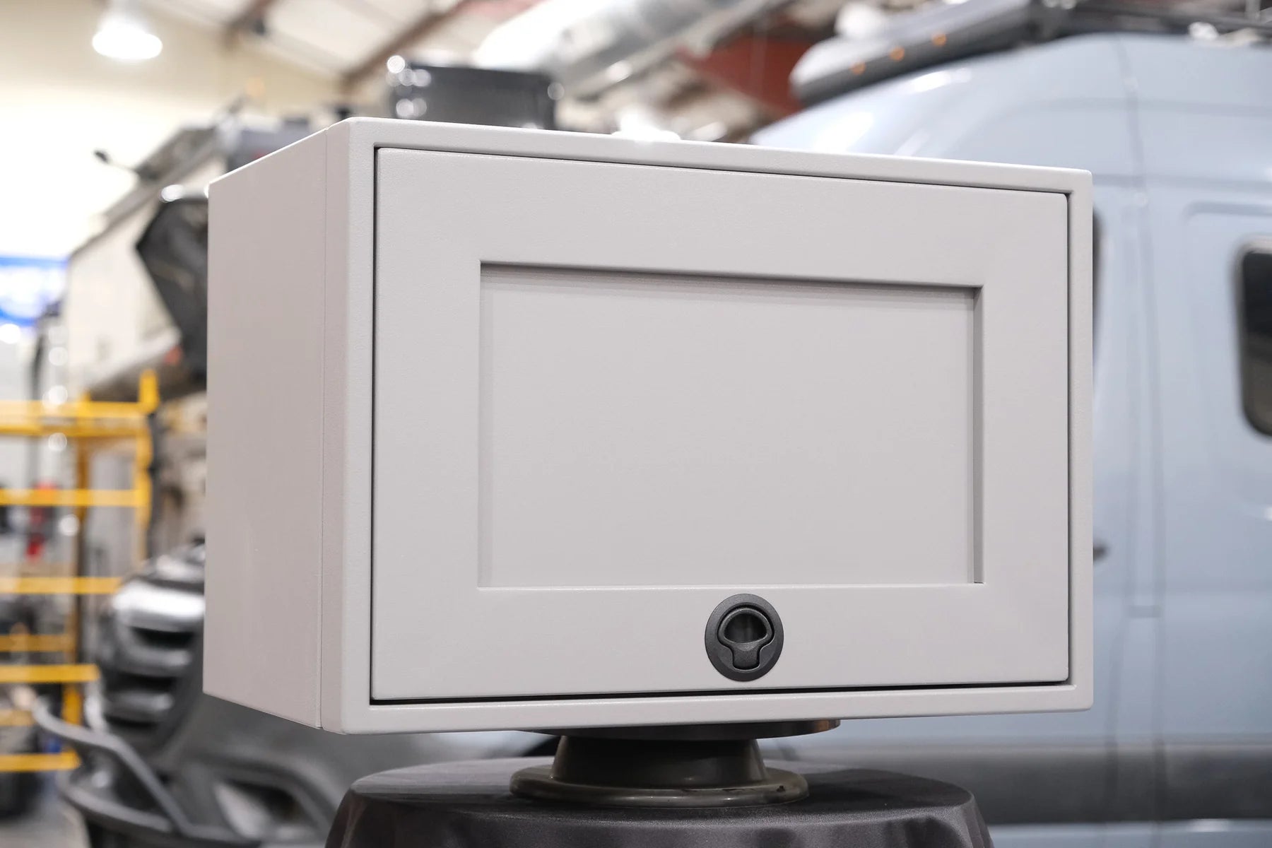 34.5" Ekko Cabinet - 34.5" x 14.5" x 16" - Driver's Side