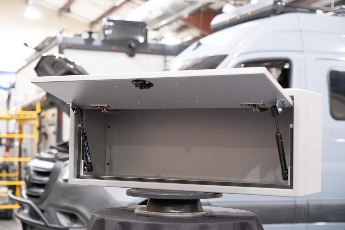 29" Ekko Cabinet - 29"x8"x11" - Over Entry Door