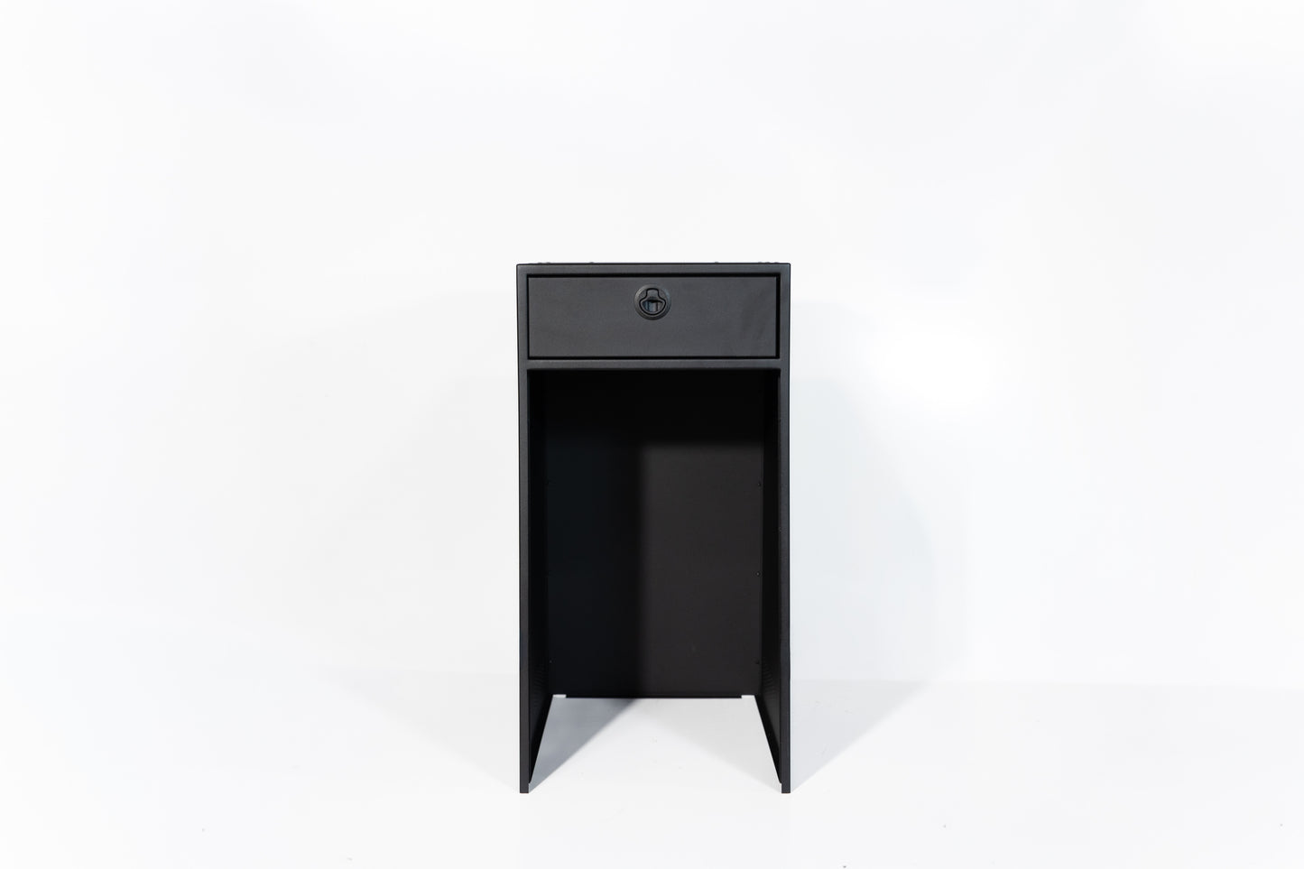 18" Fridge Base with Nova Kool R3100