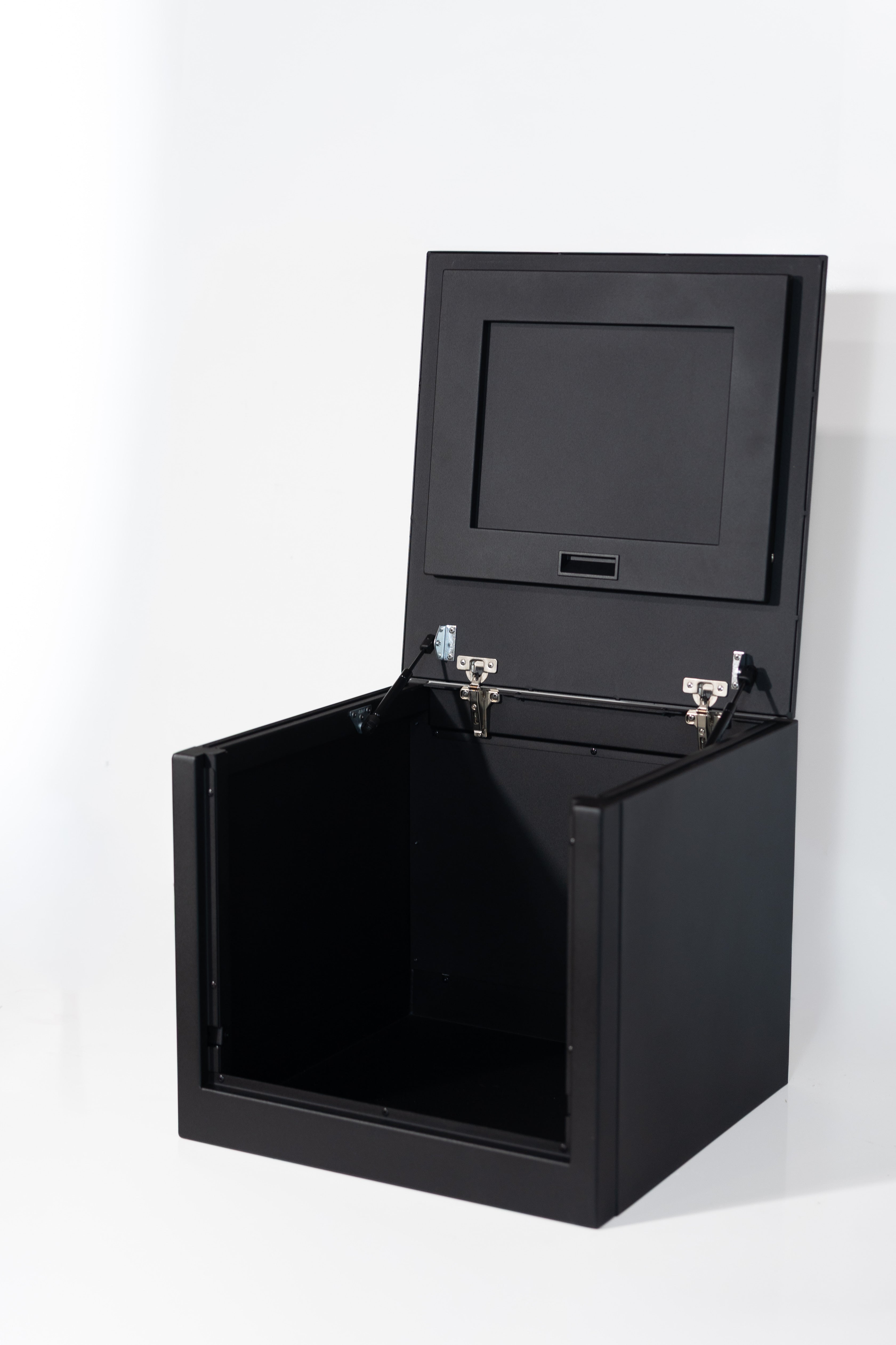 24" Rinse N Go Box - 24" x 24” x 21”