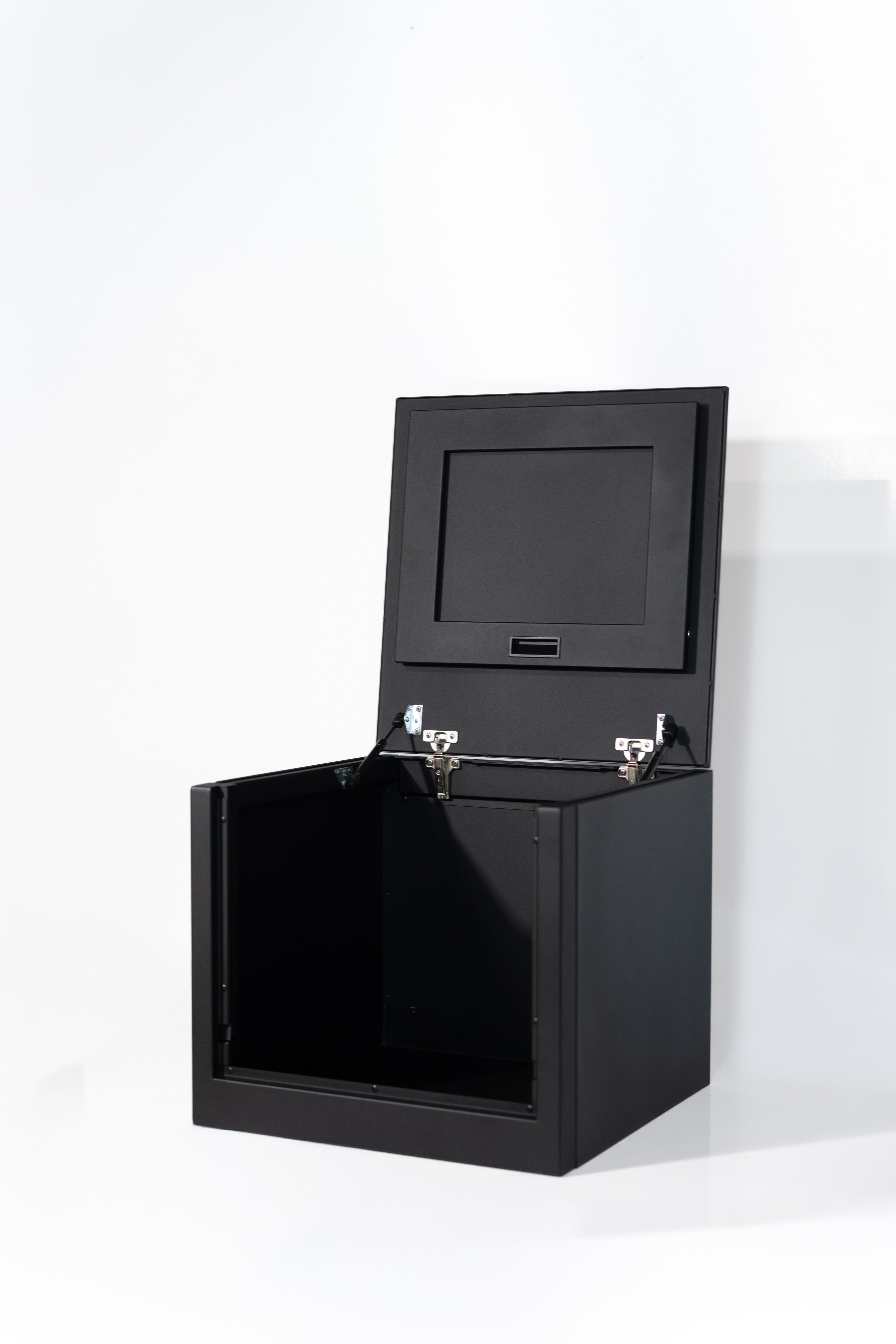 24" Rinse N Go Box - 24" x 24” x 21”