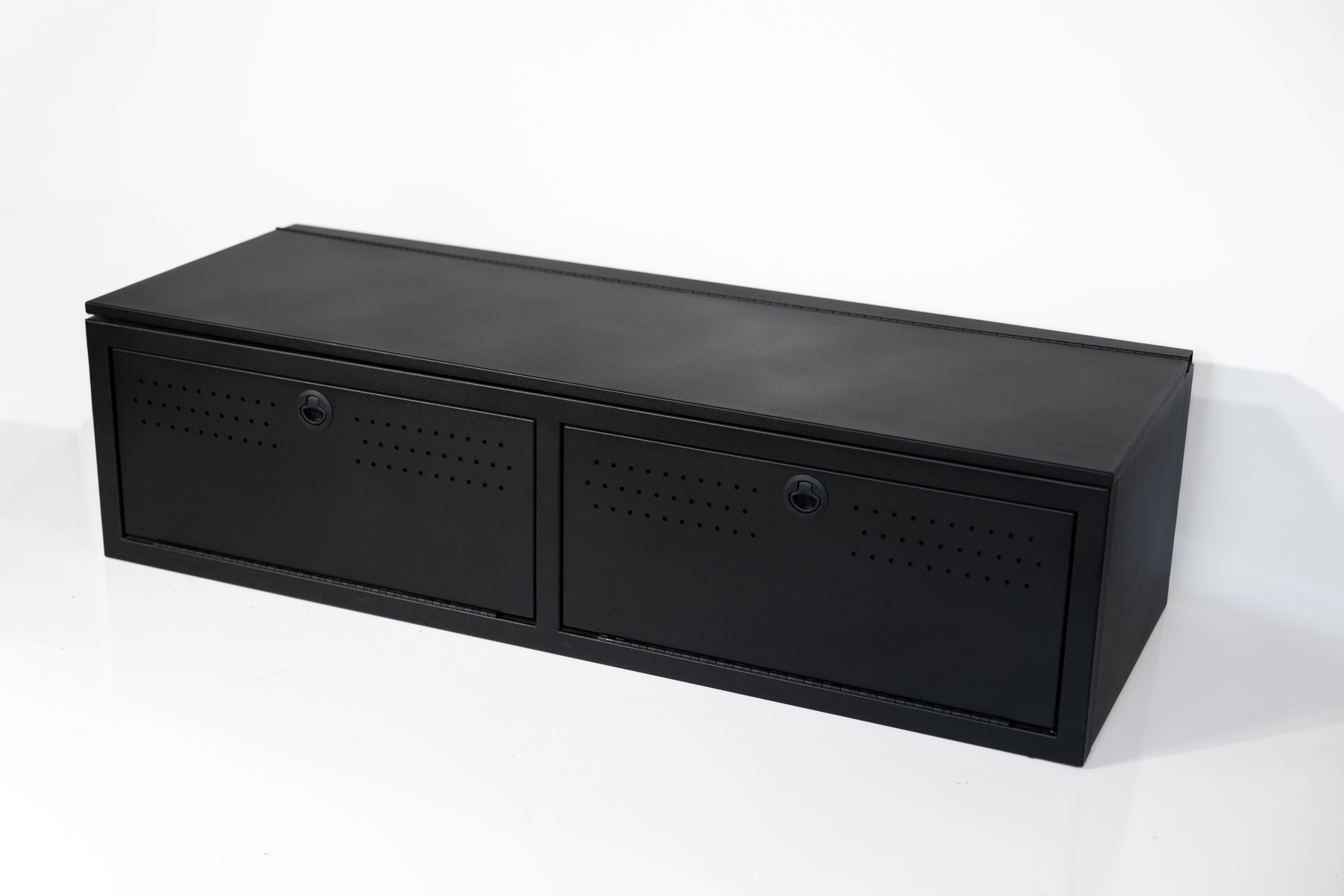 Matte black textured 22" wheel well cover with front drop-down doors and side swing door.
