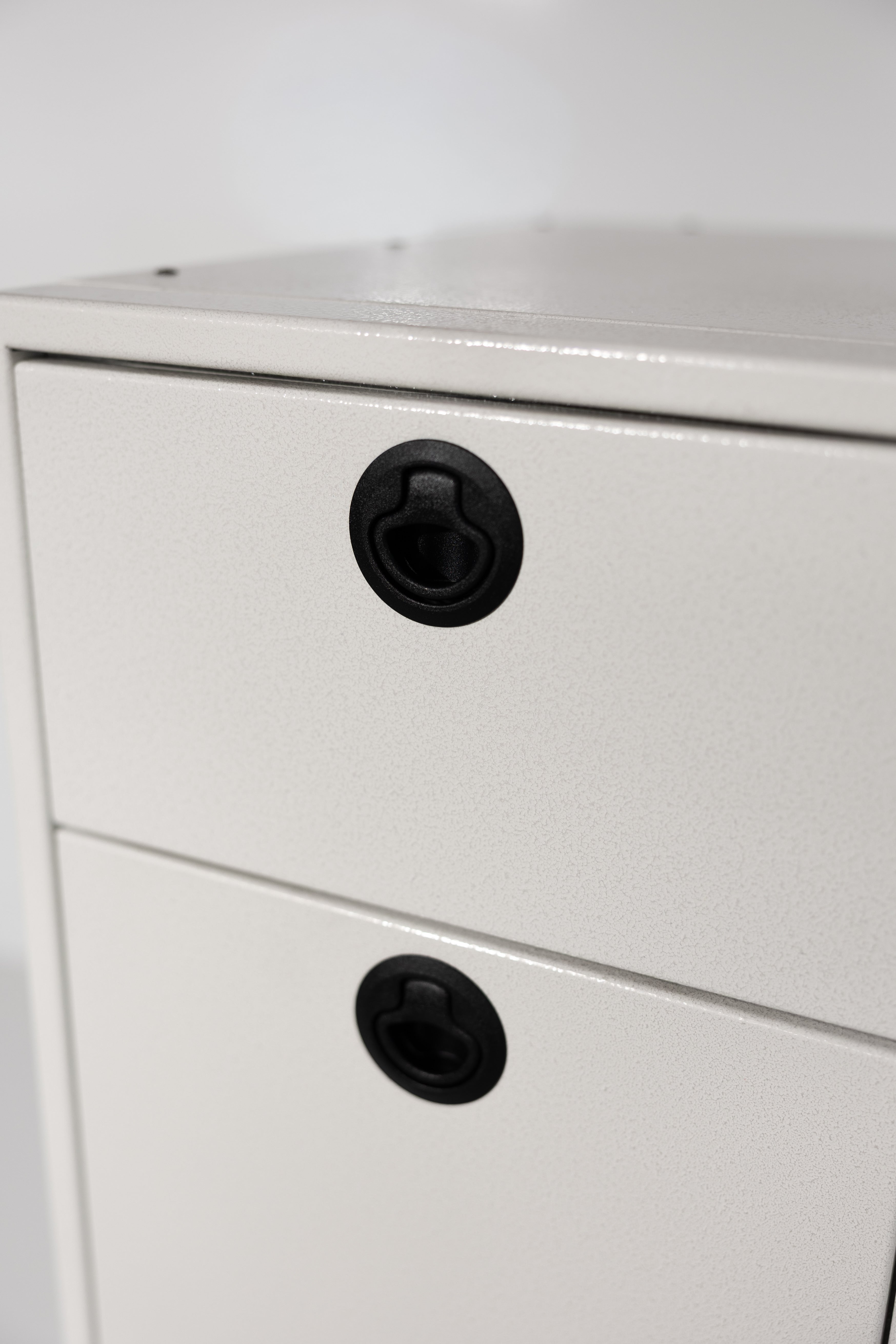 15" Three Drawer Base Cabinet (Shallow) - 15" x 18" x 36"