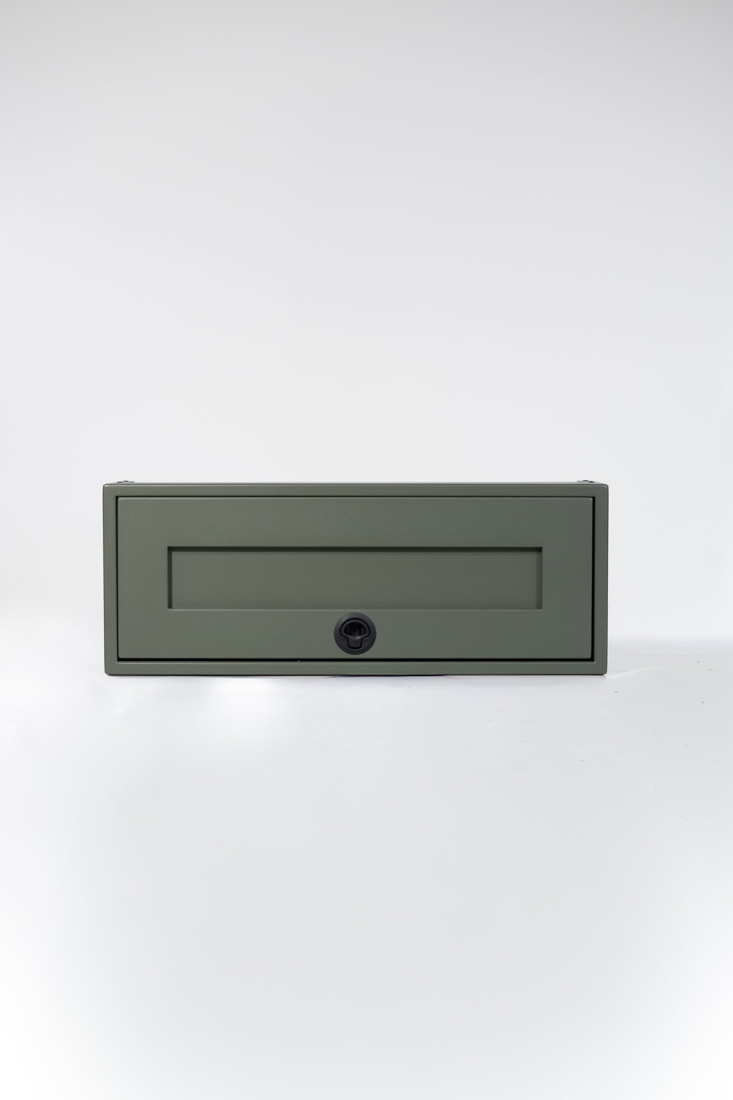 29" Ekko Cabinet - 29"x8"x11" - Over Entry Door
